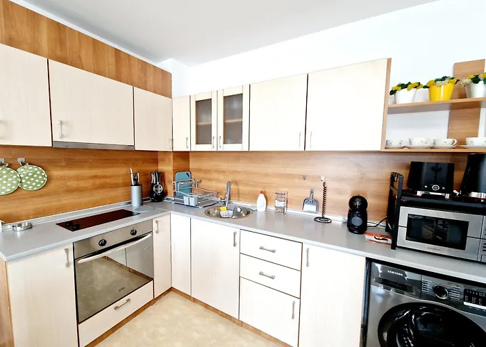 Appartement Lazur 2 *