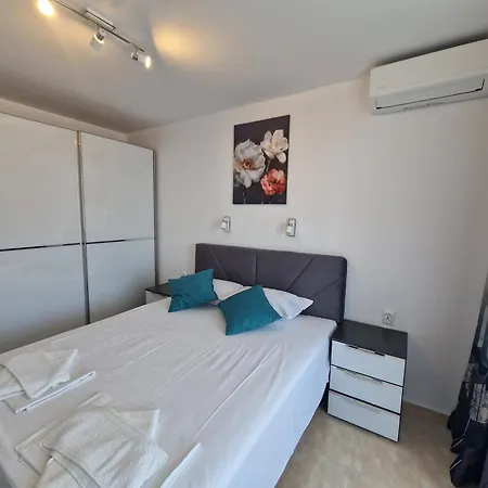 Lazur 2 Sveti Vlas